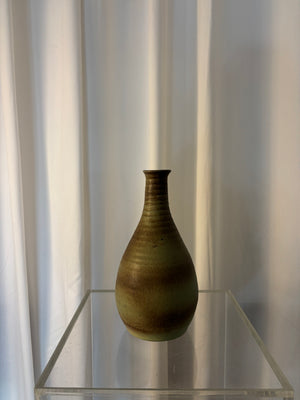 Ceramic vase