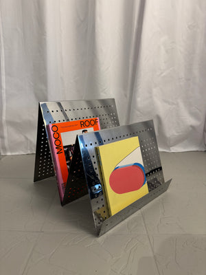 Metal magazine rack