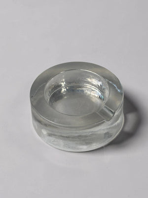 Heavy glass ashtray round