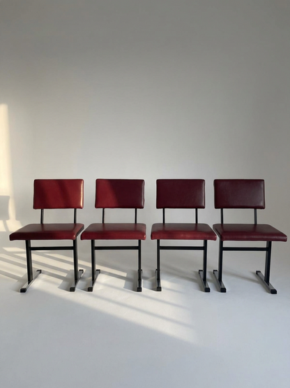 Set of 4 vintage leather chairs