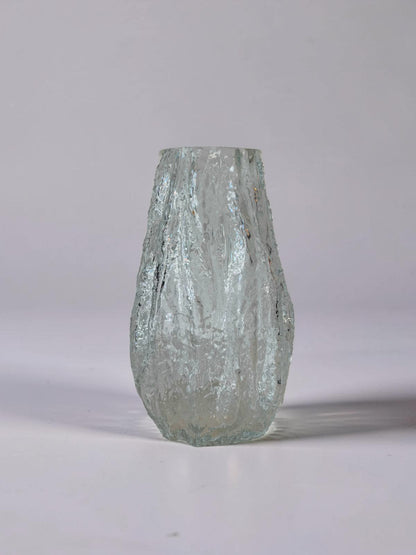 Glass vase