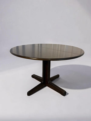 Thonet extendable dining table
